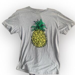 Pre Owned Women's Ily Couture Short Sleeve Shirt T Pineapple Sz Med Humor USA